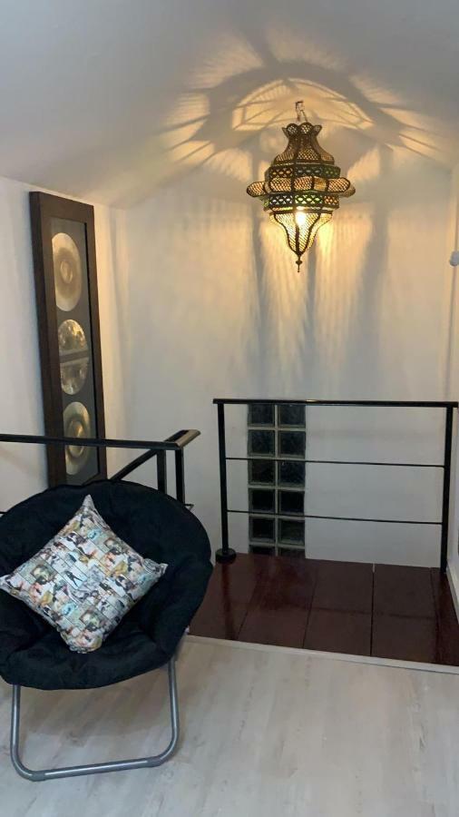 House Blz Villa Charneca  Exterior foto